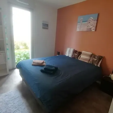 Havre De Paix En Rez-de-jardin Pour 4 Personnes *