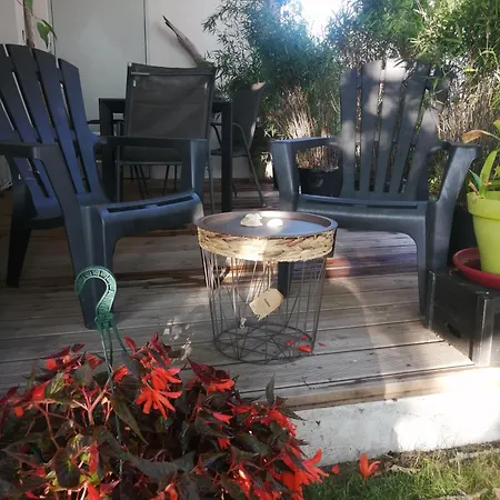 Standing 4 Personnes Avec Jardin Apartament
